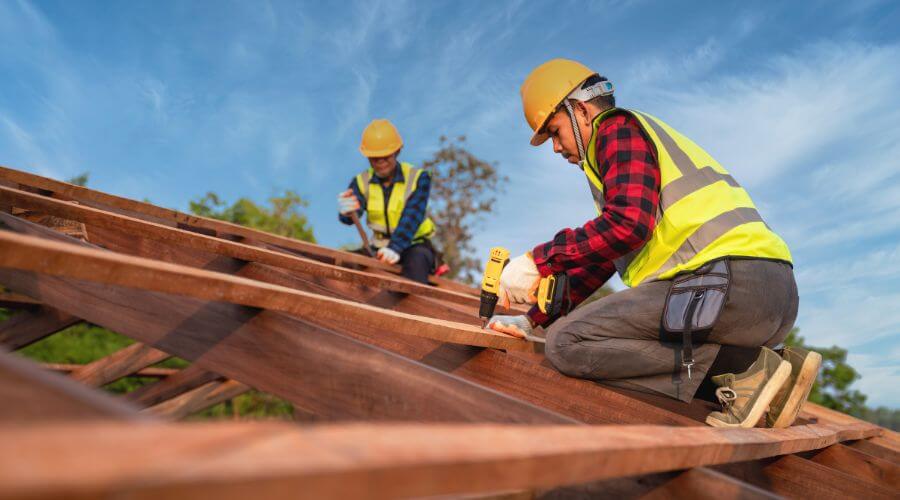 Professional gutter cleaning in Marysville, OH